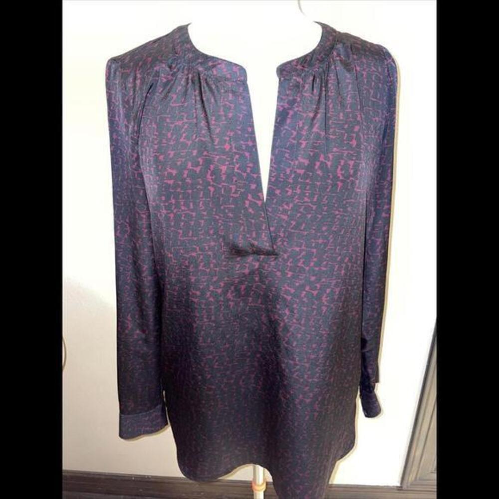 Ann‎ Taylor Blouse Black Geometric Long Sleeve Size Xs Work Career